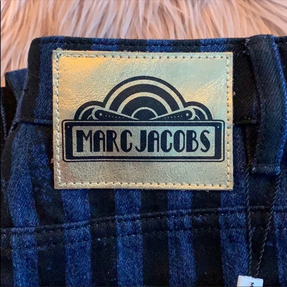 AUTHENTIC - Marc Jacobs Stove Pipe Jeans
